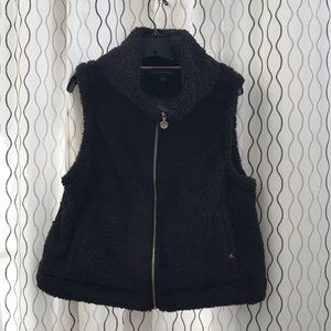 Tommy Hilfiger Black Puffy Vest NWT